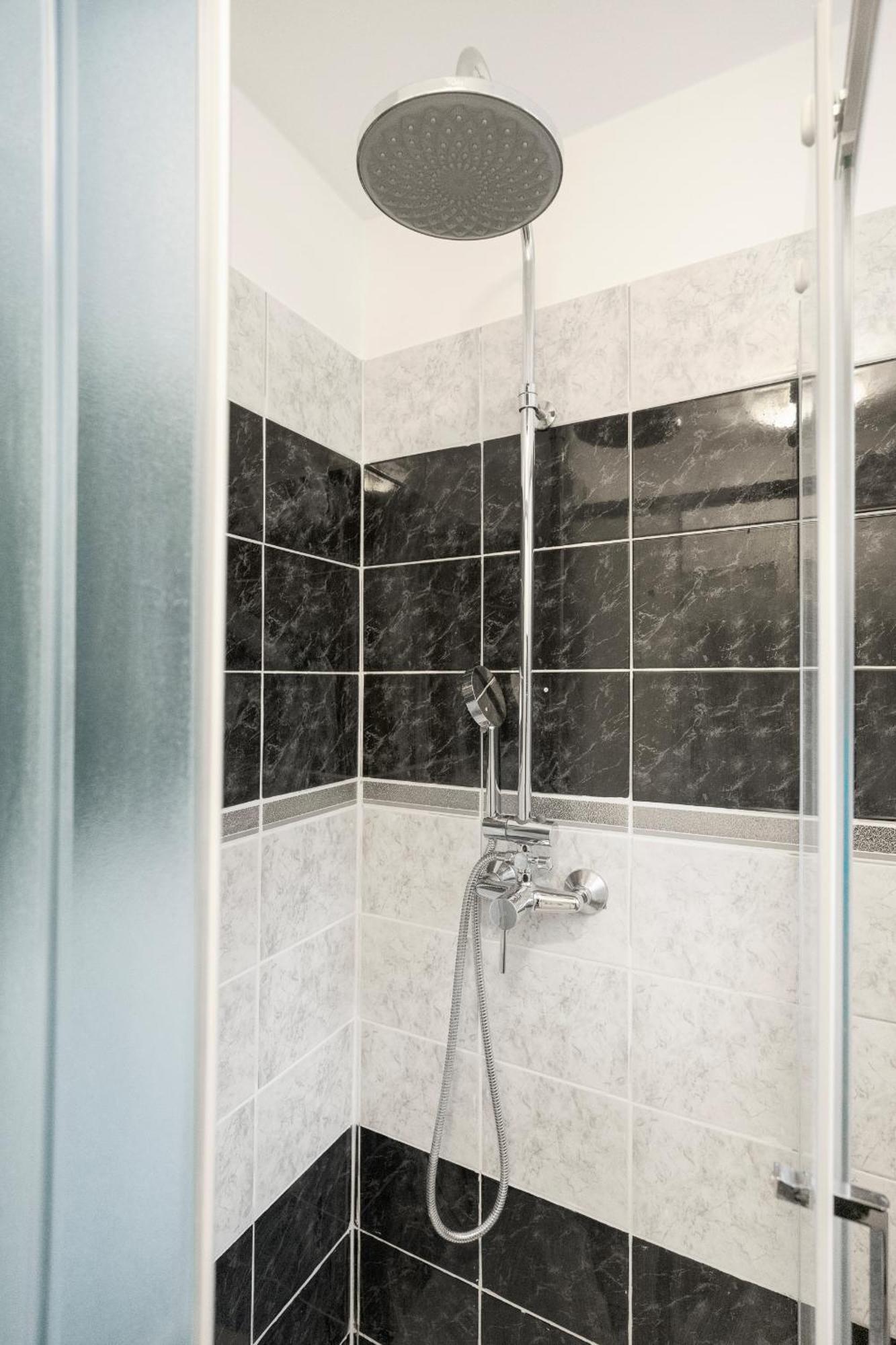 Studio Valkane Private Garden Pula Ngoại thất bức ảnh